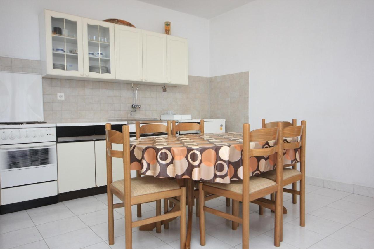 Apartments By The Sea Sali, Dugi Otok - 8121 Екстериор снимка