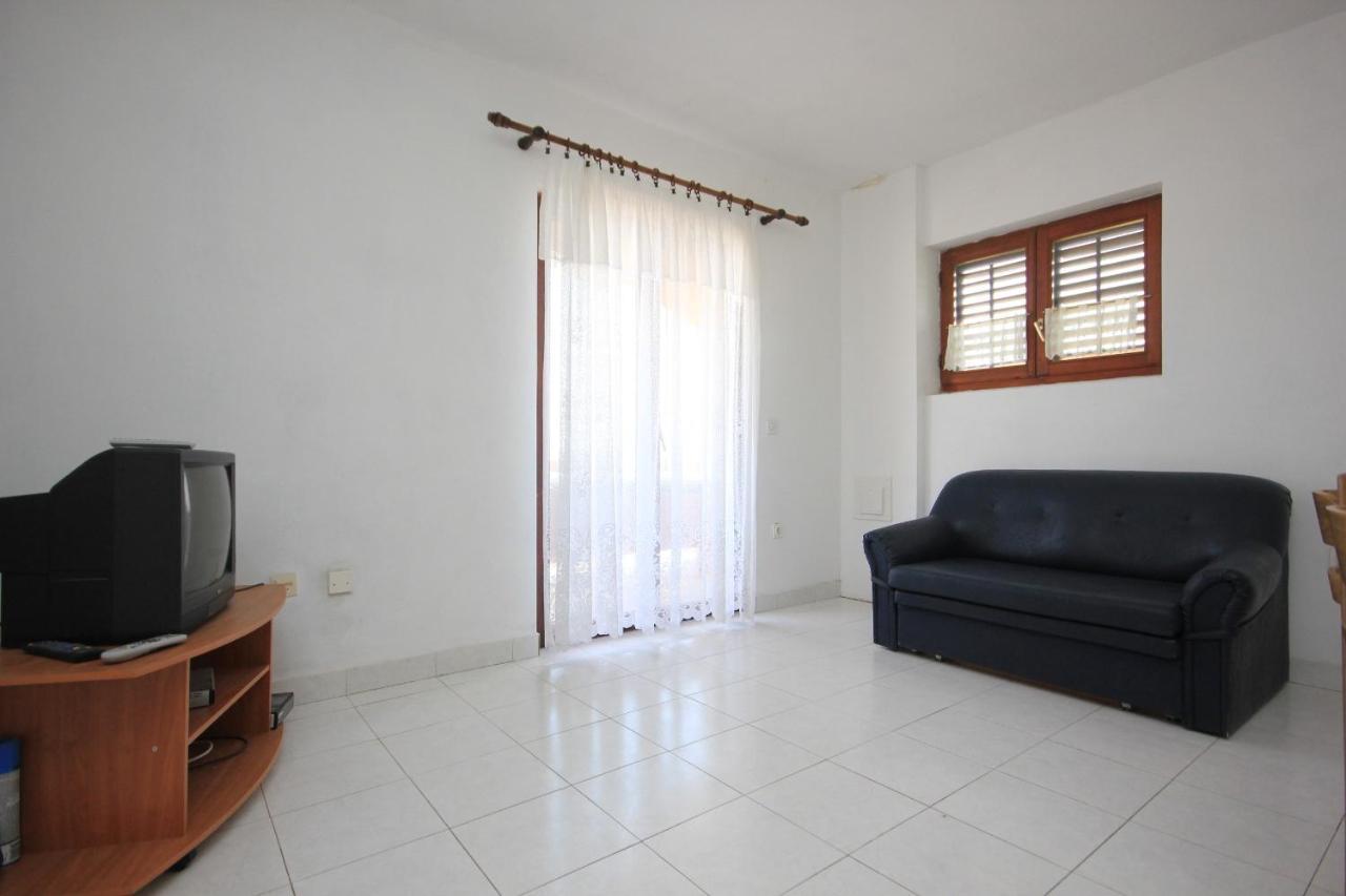 Apartments By The Sea Sali, Dugi Otok - 8121 Екстериор снимка