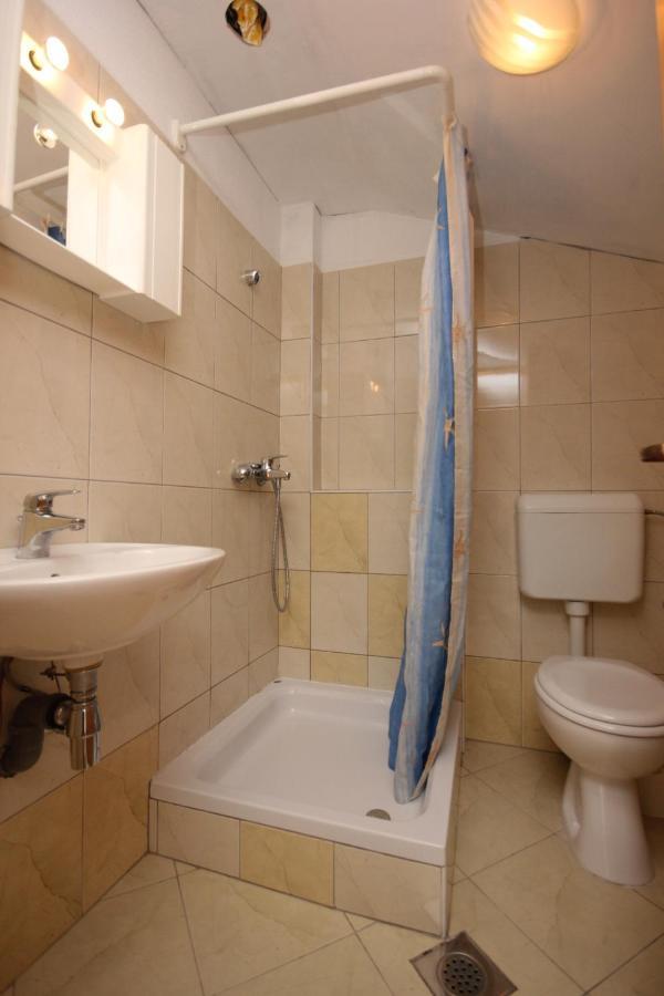 Apartments By The Sea Sali, Dugi Otok - 8121 Екстериор снимка