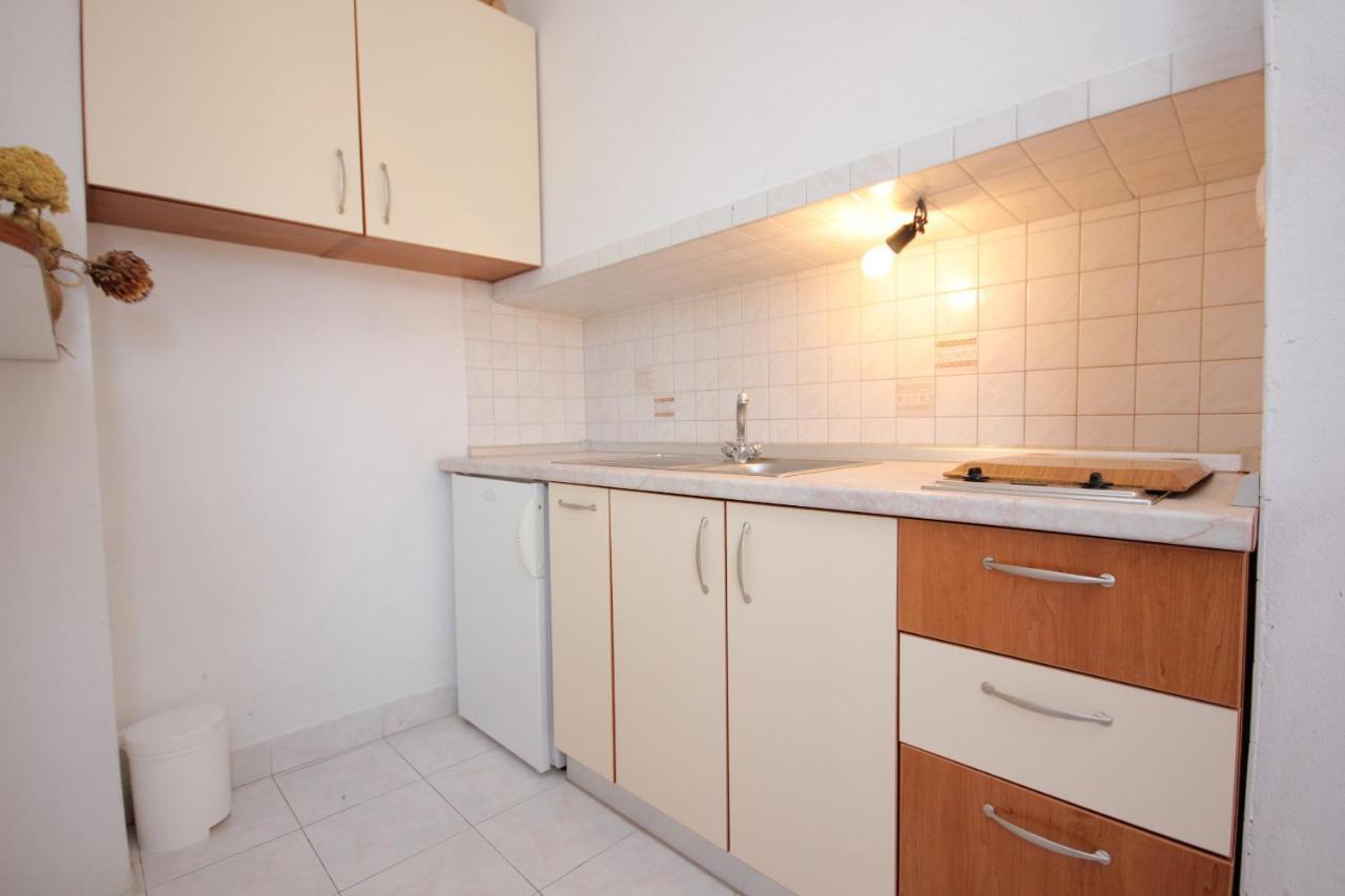 Apartments By The Sea Sali, Dugi Otok - 8121 Екстериор снимка